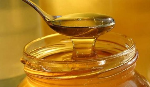 Konsumoni një lugë mjaltë çdo mëngjes dhe do të habiteni nga ajo që do t’i ndodhë organizmit tuaj