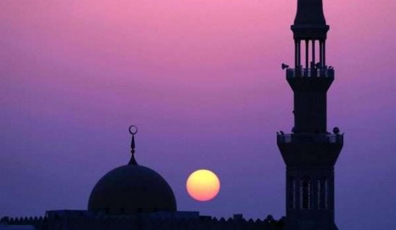  Ramazani i dytë në izolim, besimtarët myslimanë nisin agjërimin 