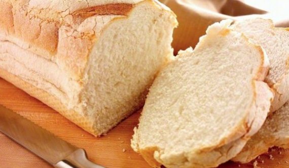  Doli për të blerë bukë në syfyr, qytetari nga Vitia gjobitet me 200 euro – shkeli orën policore 