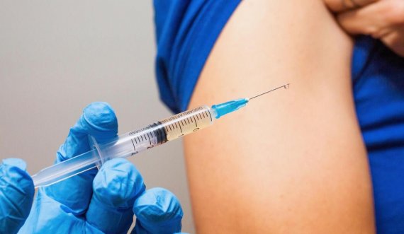  Vaksinohen 137 qytetarë vushtrrias mbi moshën 80 vjeçe 