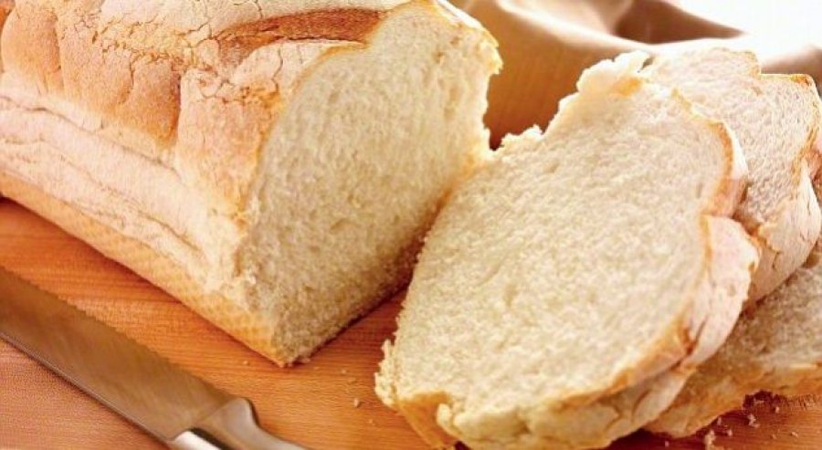  Doli për të blerë bukë në syfyr, qytetari nga Vitia gjobitet me 200 euro – shkeli orën policore 