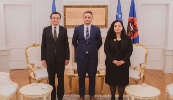 Albin Kurti dhe Vjosa Osmani emërojnë drejtorin e ri të AKI-së 