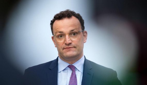 Jens Spahn bën thirrje për ashpërsim të shpejtë të masave pas shtimit të rasteve 