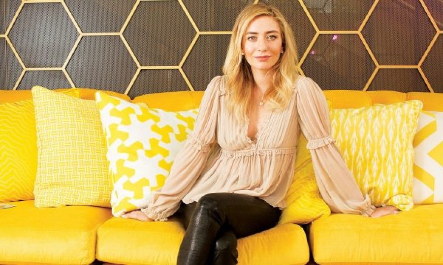  Miliaderja e pazakontë që zotëron rrjetin sociale Bumble 