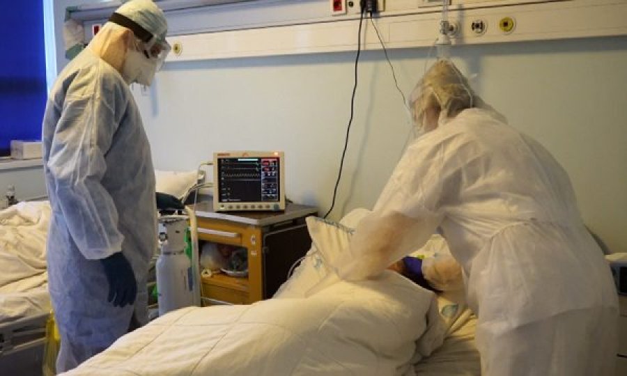 Spitalet e mbushura me pacientë me COVID-19, del raporti i fundit