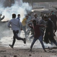 Karikaturat e profetit Muhamed, protesta të dhunshme në Pakistan