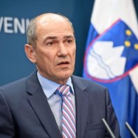 Kryeministri slloven e quan lajm të rremë dokumentin që flet për ridefinim të kufijve në Ballkan