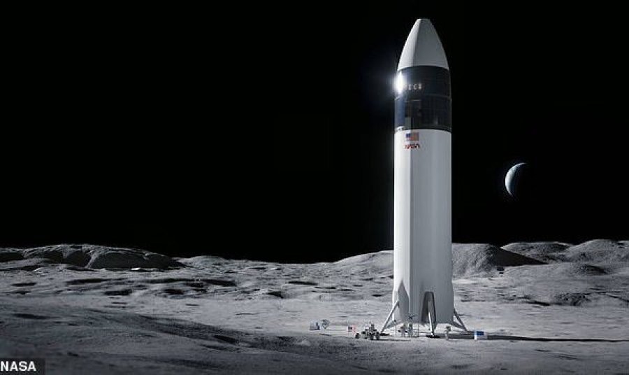 “SpaceX” do ta dërgojë gruan e parë në Hënë me kontratë marramendëse nga NASA