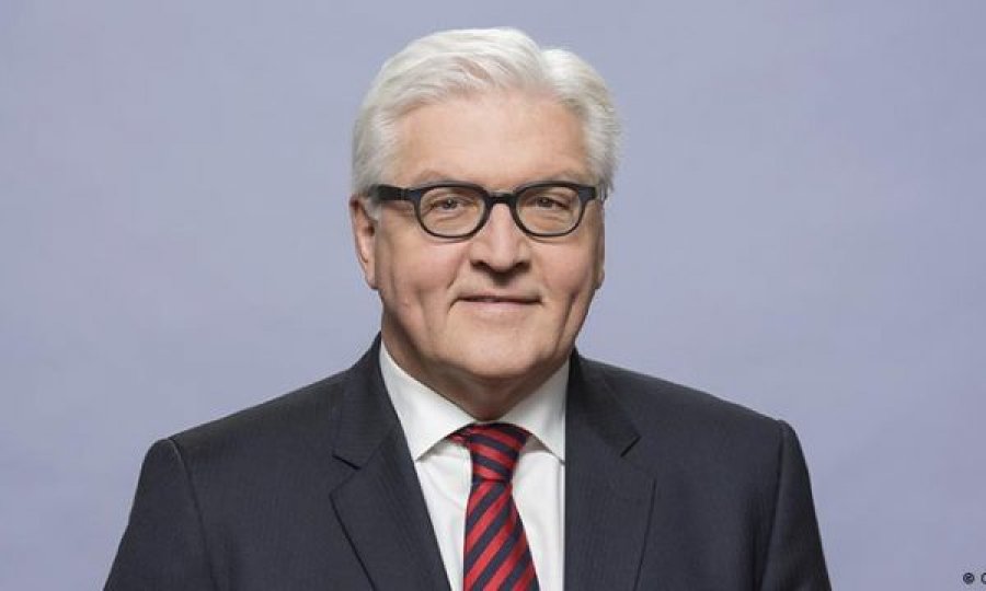  Presidenti gjerman uron Vjosa Osmanin, e fton në takim 