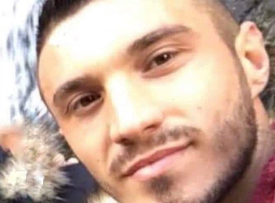 Ky është 27 vjeçari që u vra sot në Mitrovicë, ishte djal hasreti