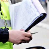 Prizren: Policia gjatë vikendit shqiptoi 371 gjoba për personat që nuk respektuan masat Anti-COVID