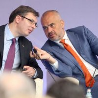 Sali Berisha: Ndërhyrje dëshpëruese e serbomadhit Vuçiç për fatin e argatit të tij në Tiranë