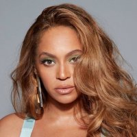 Beyonce fotografohet në Miami dhe mahnit fansat me veshjet