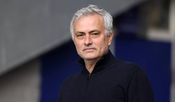 “S’kam nevojë për pushim” – Mourinho e thyen heshtjen pasi u shkarkua nga Tottenhami