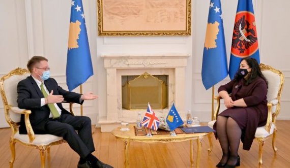 Presidentja Osmani takon ambasadorin e Britanisë Nicholas Abbott