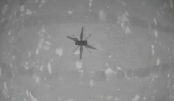 NASA suksesshëm e dërgon një helikopter të vogël në Mars