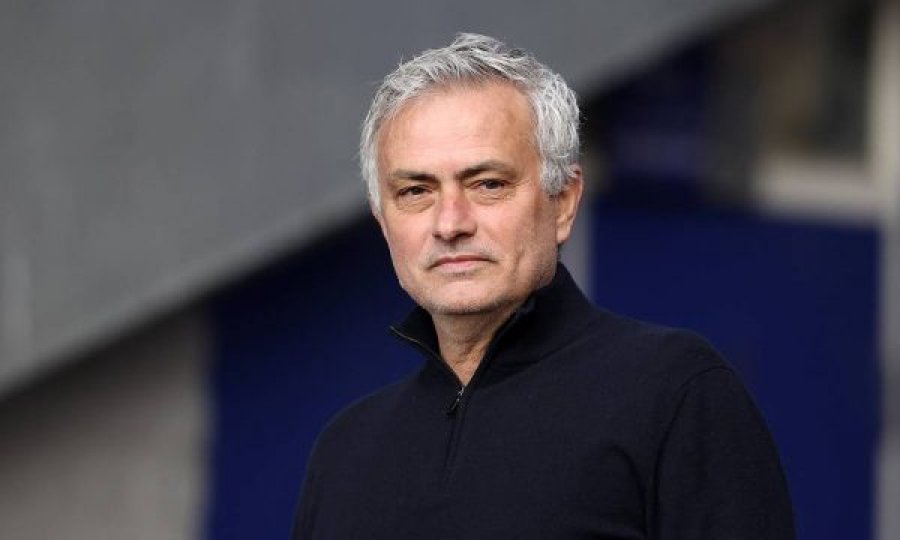 “S’kam nevojë për pushim” – Mourinho e thyen heshtjen pasi u shkarkua nga Tottenhami