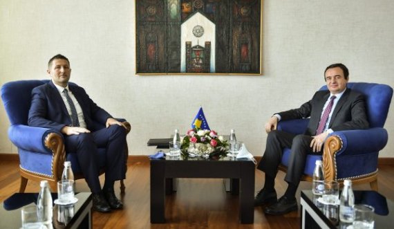 Kurti emëron drejtorin e ri të Doganës