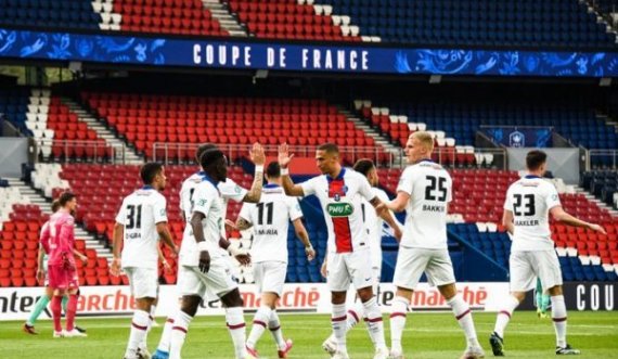 Icardi me het-trik, PSG kualifikohet në gjysmëfinale