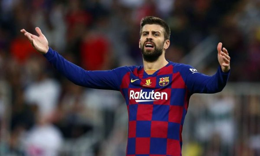 “Shakira, Shakira”, Pique vërshëllehet në El Clasico