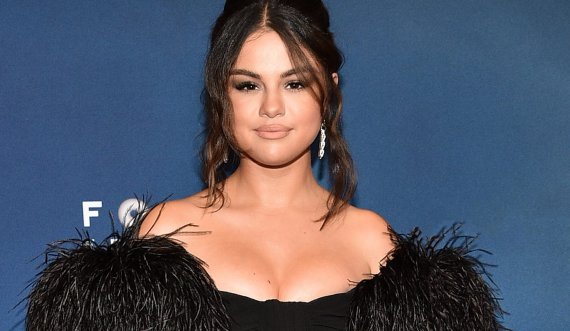  Selena Gomez bën ndryshimin drastik në pamje dhe tashmë nuk njihet më