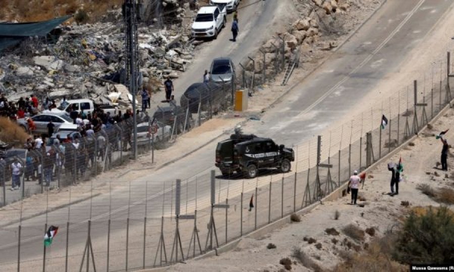 Mbi 100 persona të plagosur nga përleshjet në Jerusalemin Lindor