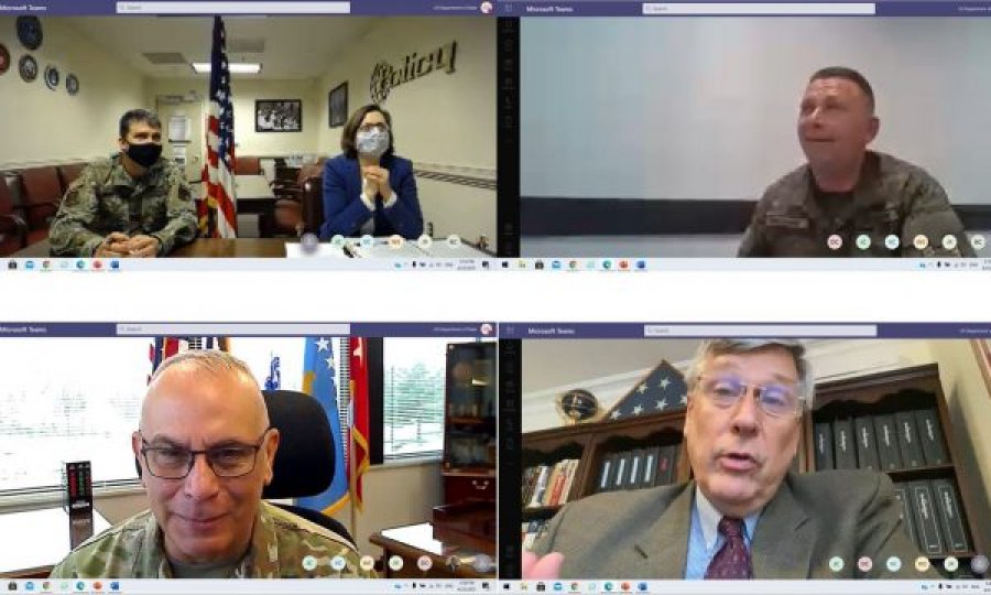  Kosnett e zyrtarja e Pentagonit diskutojnë me ministrin Mehaj për fazën e shndërrimit të FSK’së në ushtri 