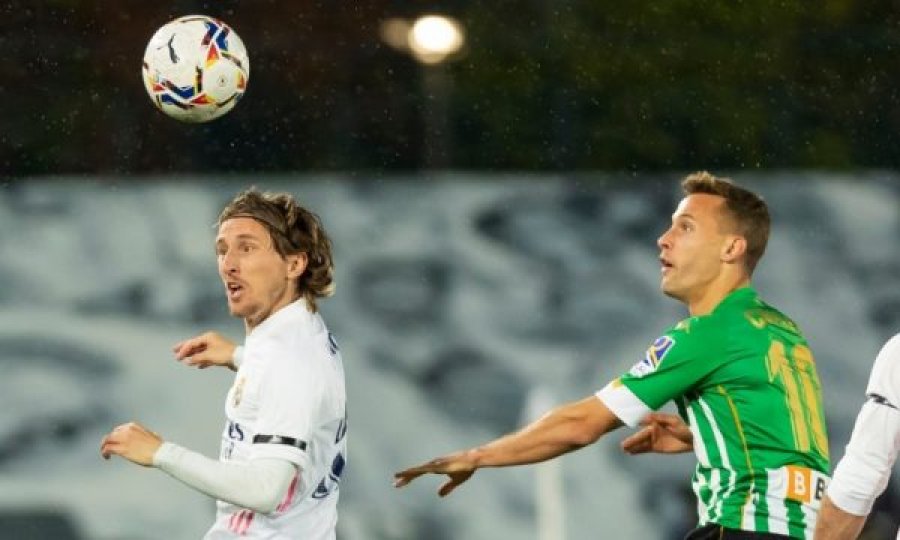 Pjesa e parë: Betisi po i reziston Realit