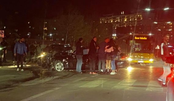 Aksident i rëndë në Prishtinë, tre persona të lënduar