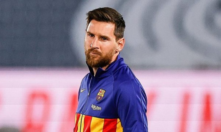 Messi shtron drekë në shtëpinë e tij për bashkëlojtarët