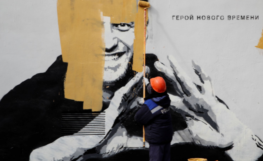  Frika nga Alexei Navalny, policia ruse ia prish edhe muralin 