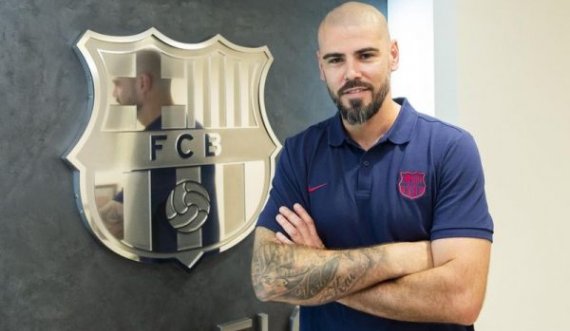 Valdes kthehet në Barcelonë