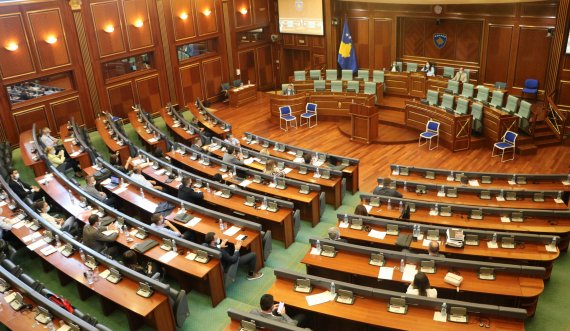 Kryesia e Kuvendit ka caktuar që të enjten të mbahet seancë parlamentare