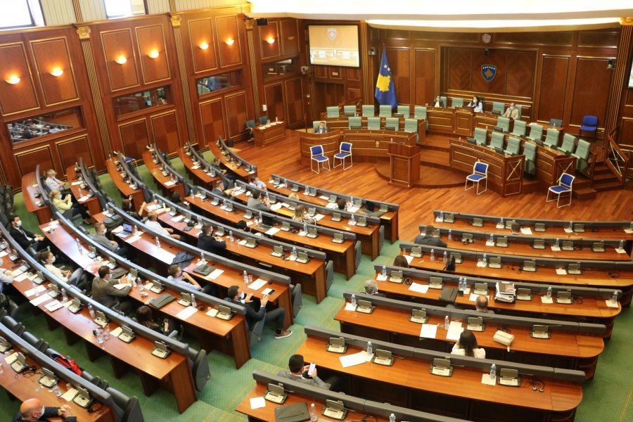 Kryesia e Kuvendit ka caktuar që të enjten të mbahet seancë parlamentare