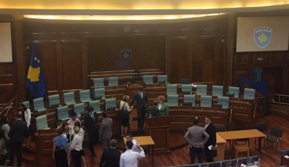  Kuvendi dështon ta themelojë Operën e Kosovës 