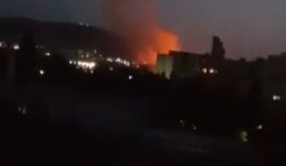 Zjarr i madh në Fushë Kosovë