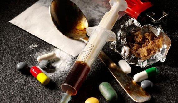  Anglia në “emergjencë shëndetësore”, rekord i vdekjeve nga droga 