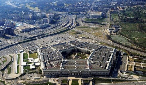Mbyllet Pentagoni në SHBA, të shtëna me armë jashtë