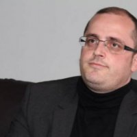 Duhet hetim dhe arrestim urgjent për Dardan Nuhiun dhe kupolën e inteligjencës financiare që ndihmuan pastrimin e parasë së krimit në Kosovë!