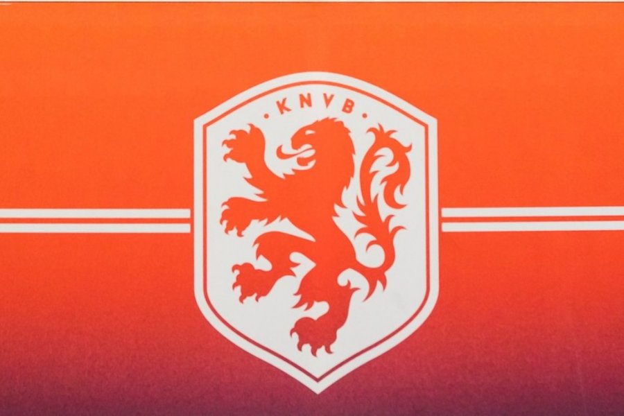 Zyrtare: Kombëtarja e Holandës prezanton trajnerin e ri