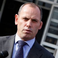 Ramiz Lladrovci i drejtohet me një mesazh Memli Krasniqit dhe PDK-së para zgjedhjes së kryesisë së re