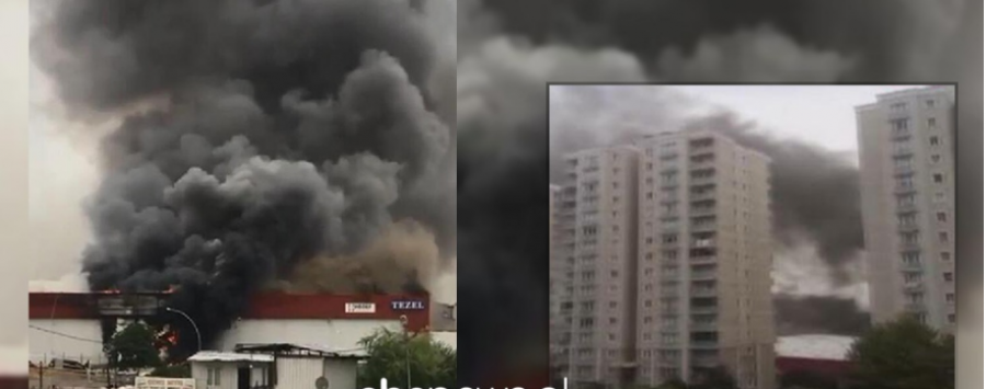  Zjarr gjigant në mes të Stambollit 