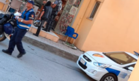 Serbë me veshje provokative në Shëngjin