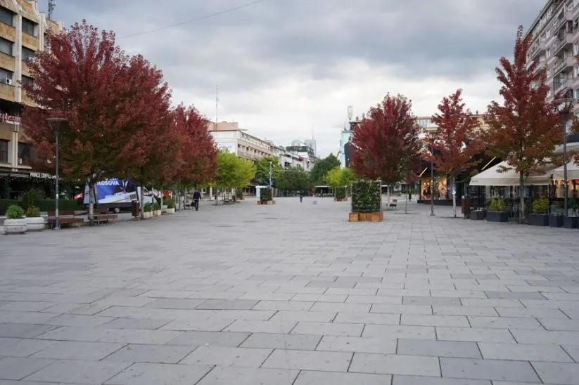 LDK: Propozon një muaj mbyllje totale