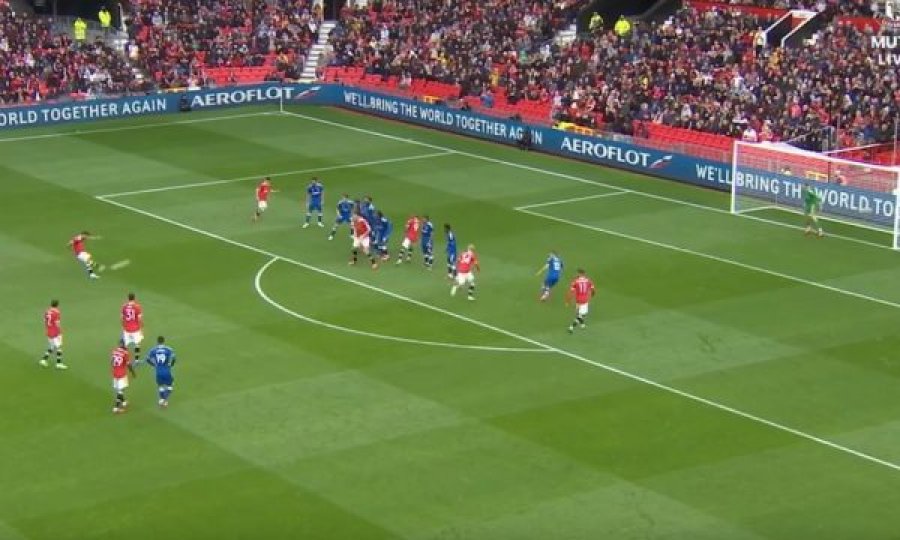  Fernandes i çmend tifozët në Old Trafford me supergol, United po e mund 3-0 Evertonin 