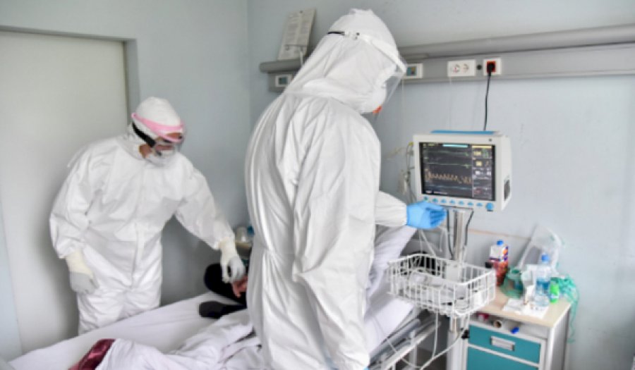 214 pacientë me Covid-19 të hospitalizuar në Pejë, 54 në gjendje të rëndë