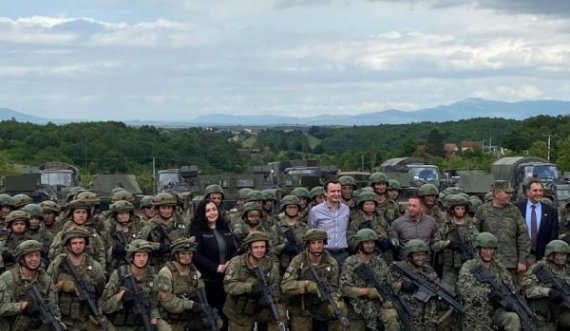 Kosova dërgon ushtarë në Shqipëri për të ofruar ndihmë me zjarret