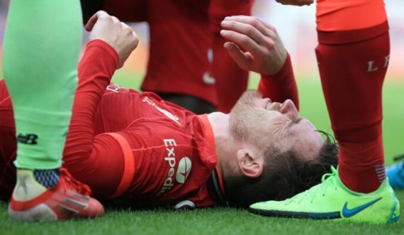 Nisin problemet në mbrojtje për Liverpool, lëndohet Robertson