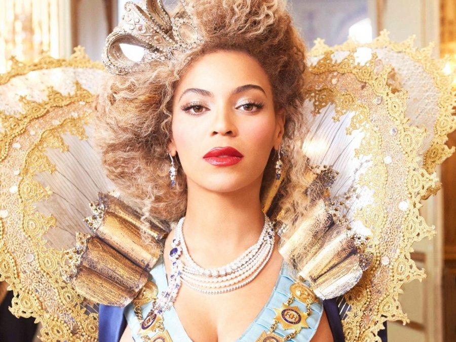Beyonce nxjerr në treg linjën e saj të veshjeve 