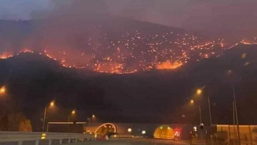 Shuhet zjarri gjatë natës mbi tunelin e Kalimashit, problematike vatra në Lakun e Thive